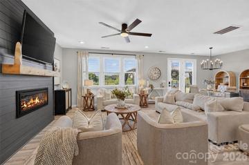 New Homes For Sale This Week That Attend Sun Valley High: September 11th to September 17th