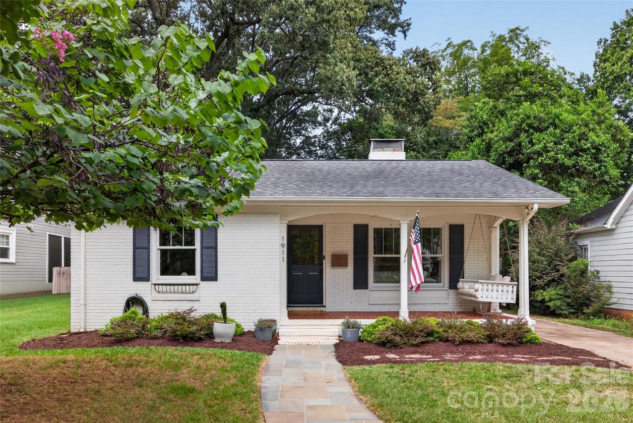 1911 Club Rd., Charlotte, NC 28205