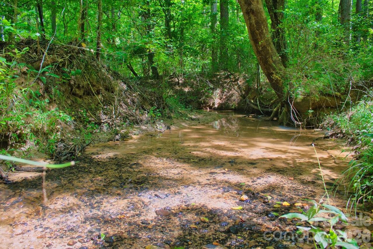 Clearwater Pkwy. #238, Rutherfordton, NC 28139