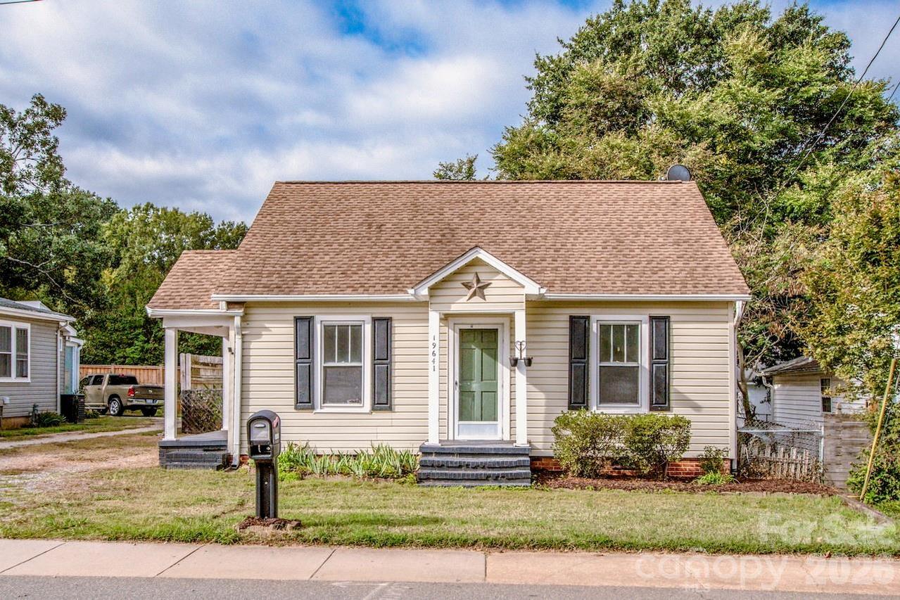 19641 S Main St., Cornelius, NC 28031