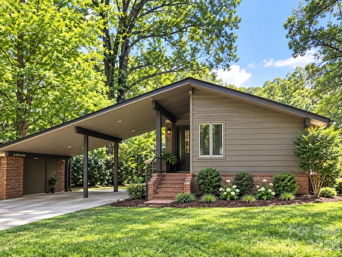 103 Brookwood Dr., Tryon, NC 28782