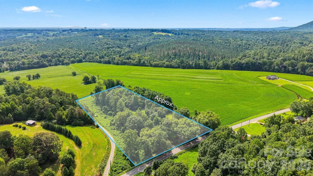2588 Old Shelby Rd., Hickory, NC 28602