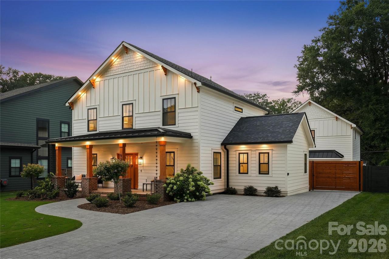 921 Woodside Ave., Charlotte, NC 28205