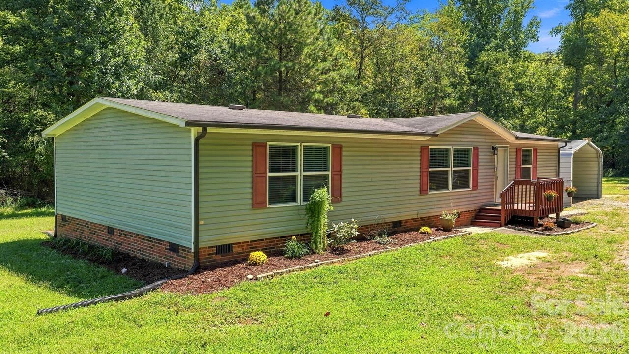 4782 29th Street Dr., Hickory, NC 28601