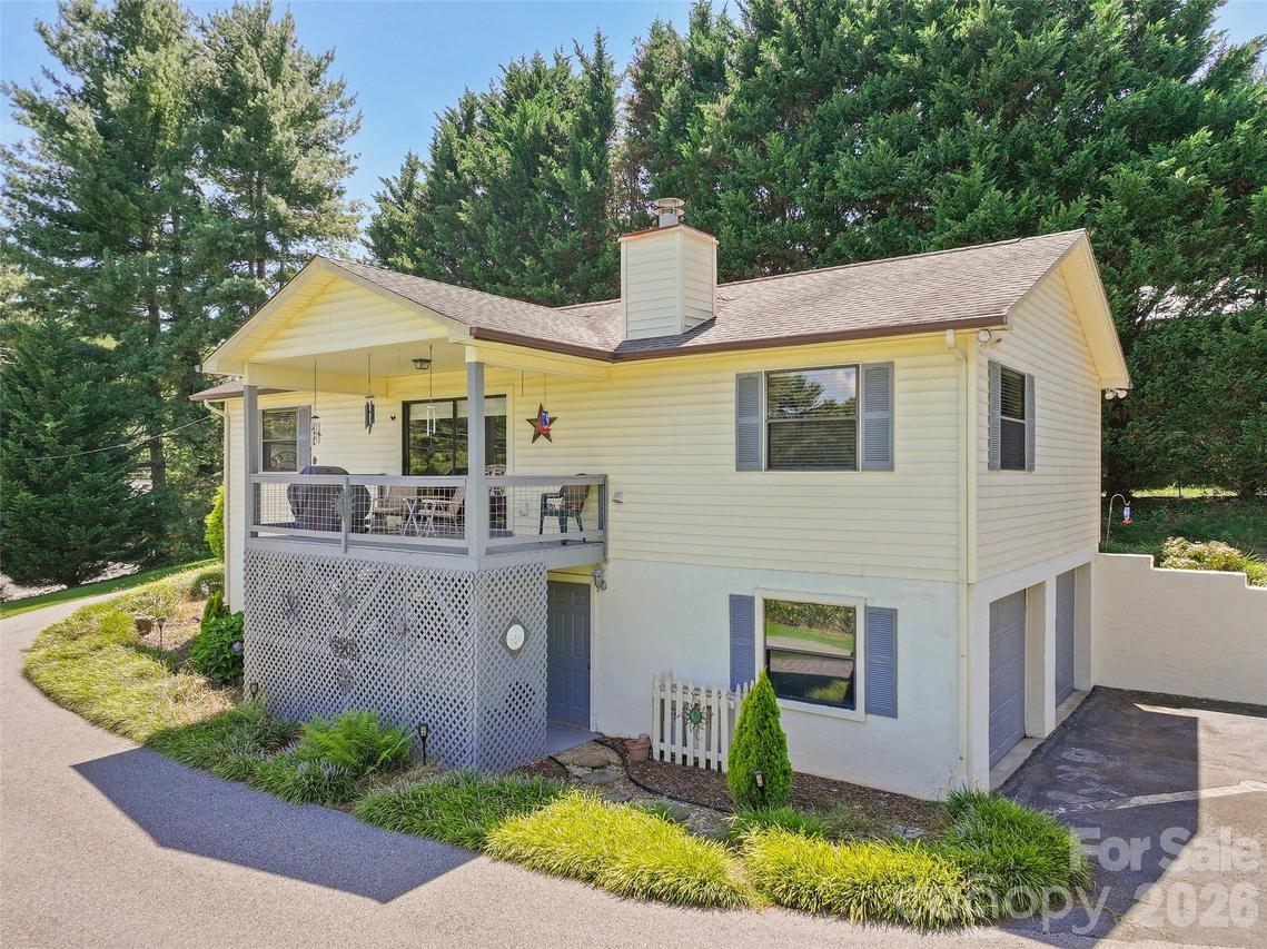 43 Thoren Ct., Clyde, NC 28721