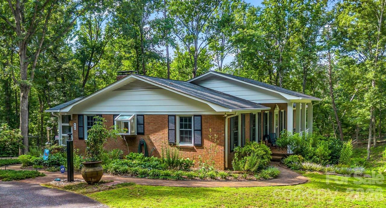 498 Plantation Dr., Rutherfordton, NC 28139