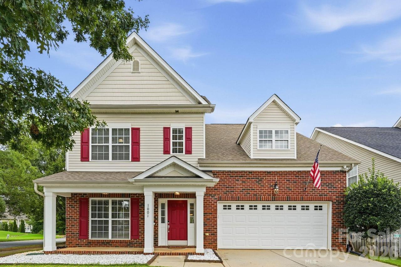 1001 Yellow Daisy Dr., Matthews, NC 28104