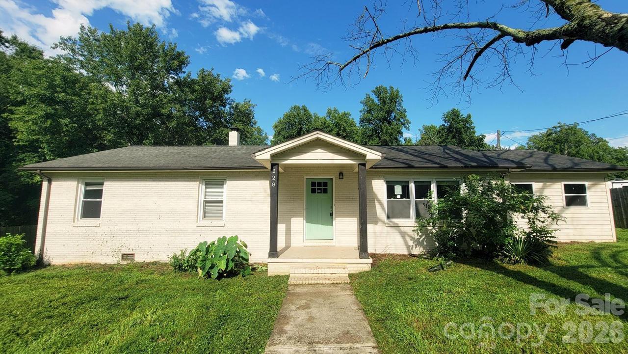 228 Tot Dellinger Rd., Cherryville, NC 28021