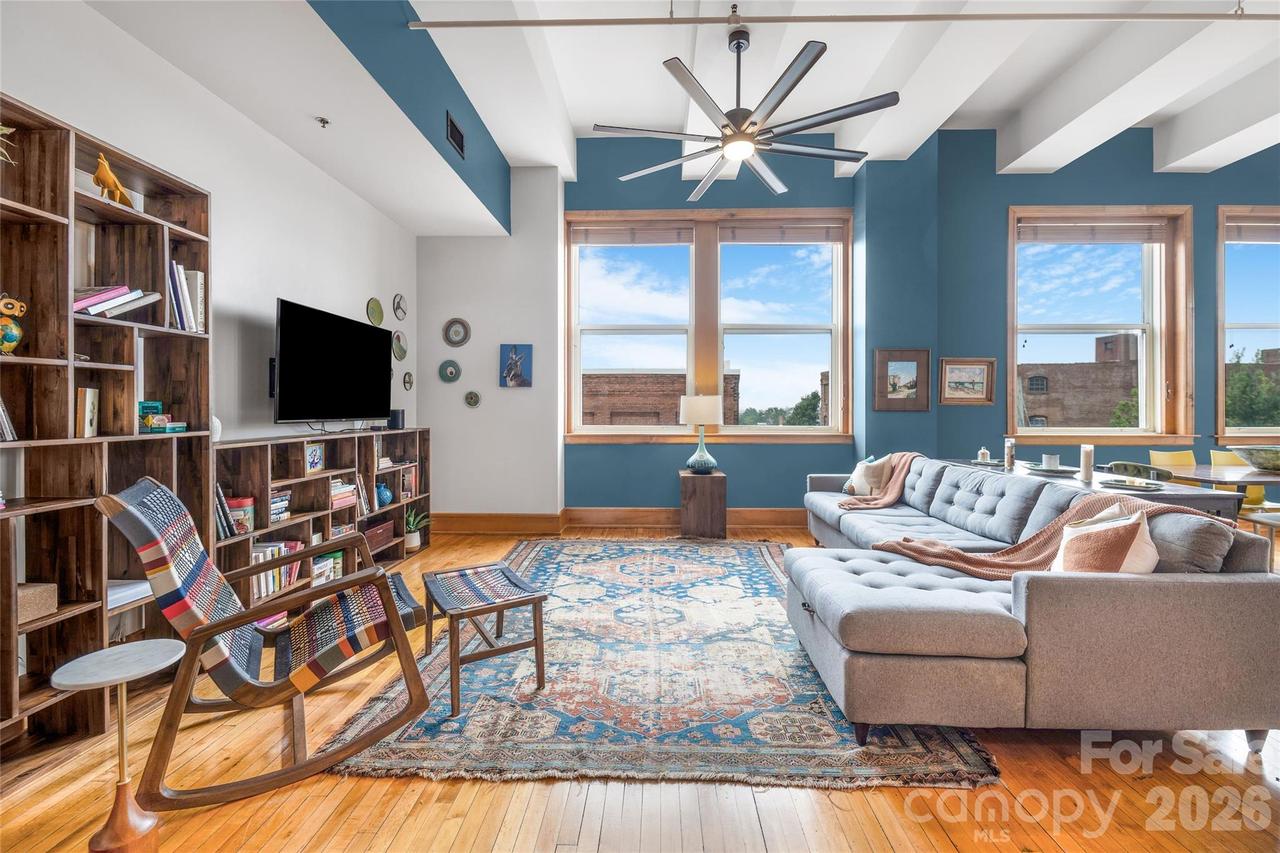 59 College St. #201, Asheville, NC 28801