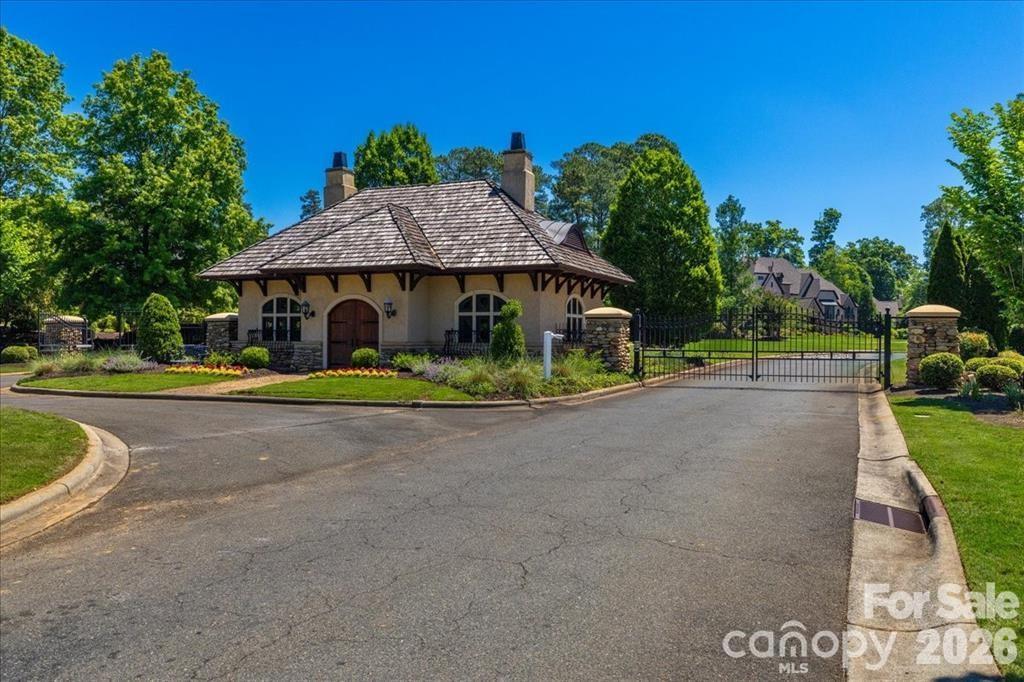 519 Meadow Sweet Ln., Waxhaw, NC 28173