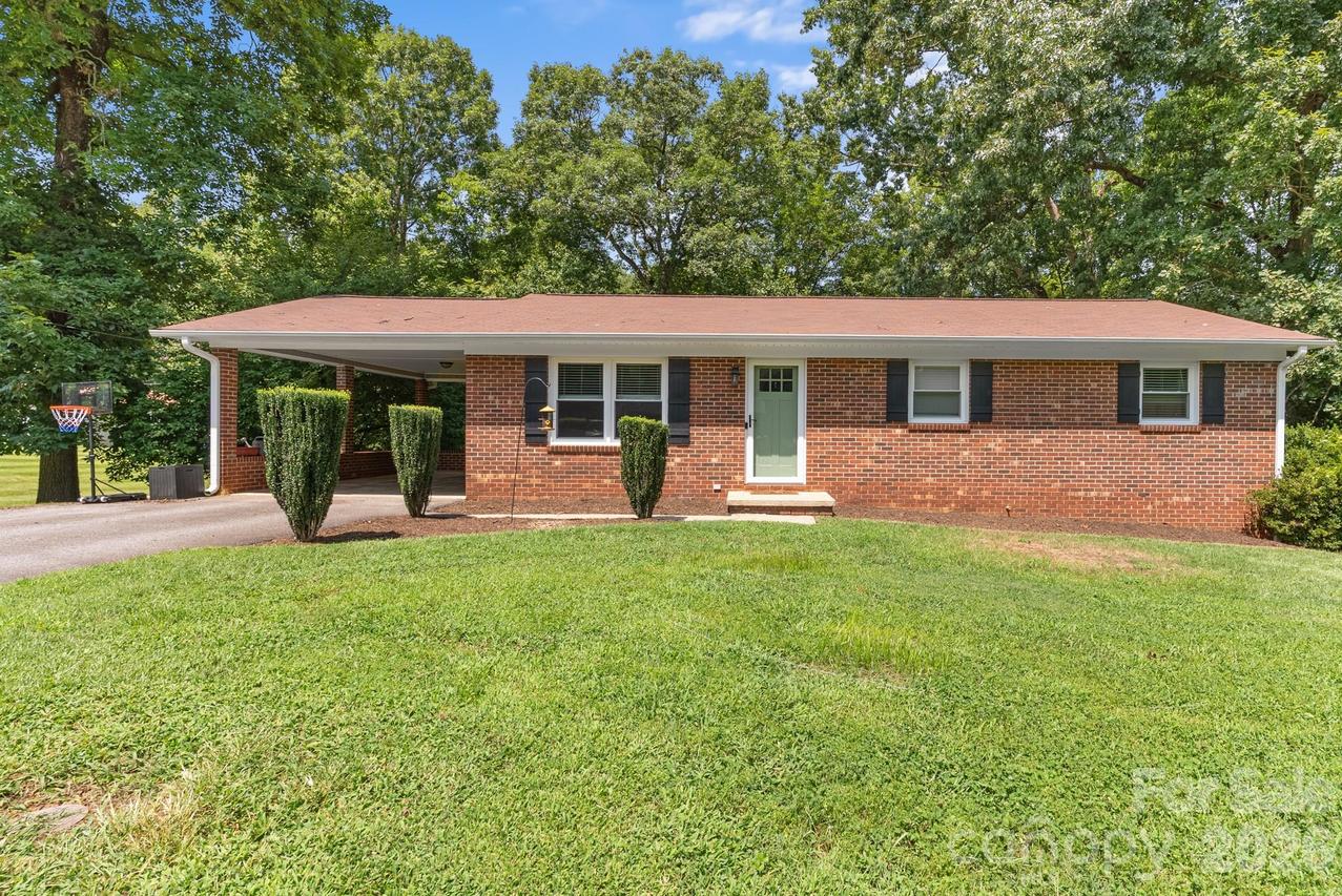 132 Blue Ridge Rd., State Road, NC 28676