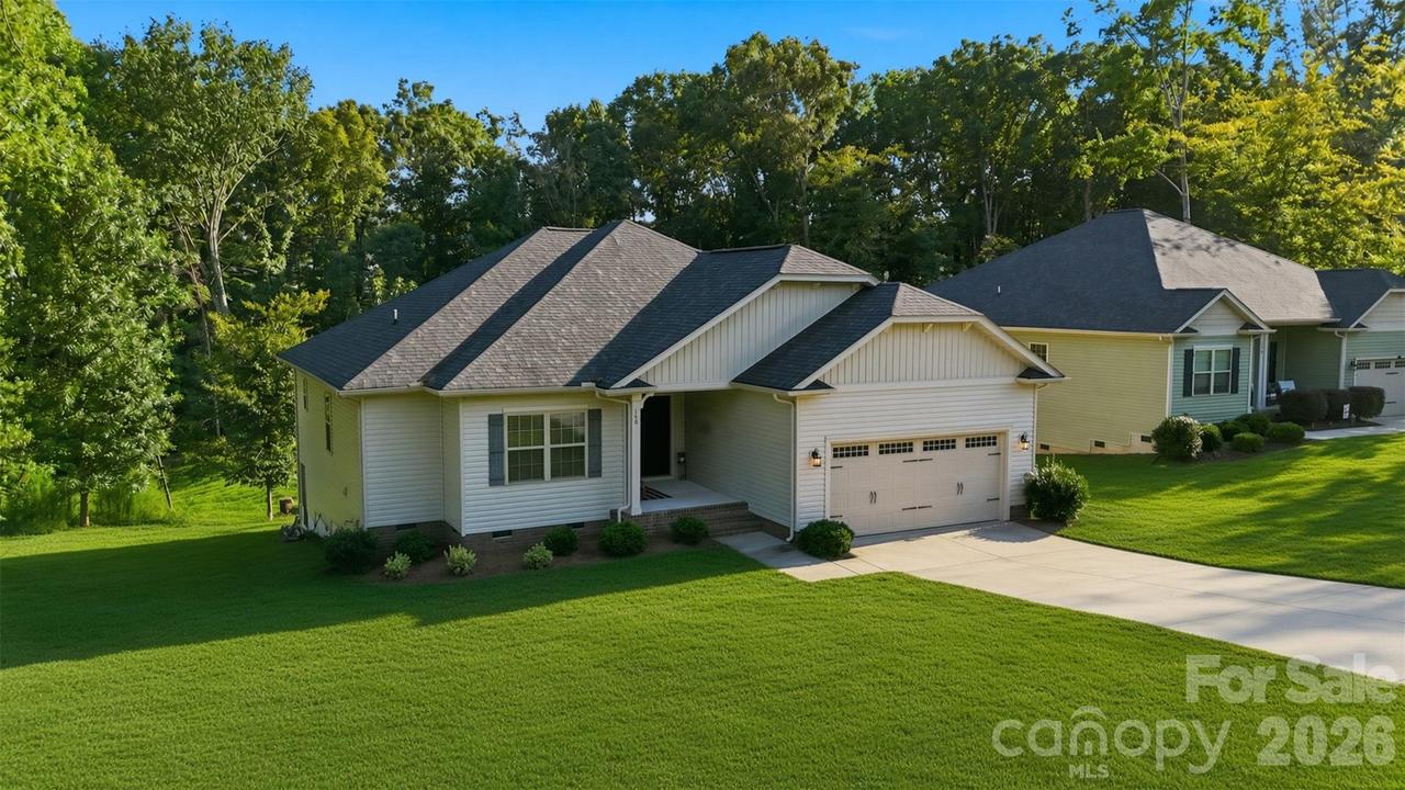 140 Wylie Tr., Statesville, NC 28677