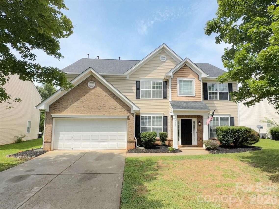 9927 Jeanette Cir., Charlotte, NC 28213