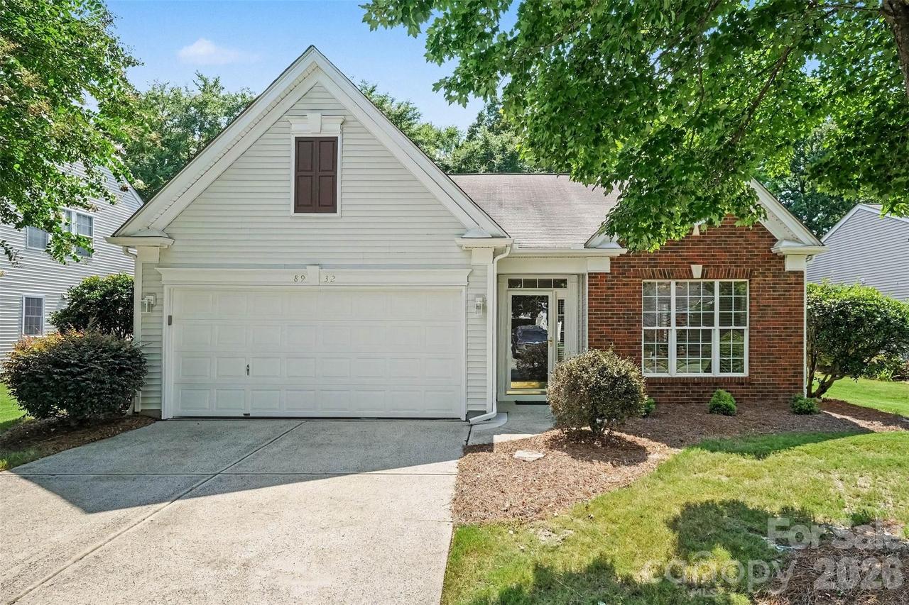 8932 Kestral Ridge Dr., Charlotte, NC 28269