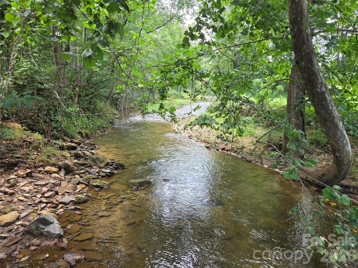 6059 Mount Zion Rd., Ferguson, NC 28624