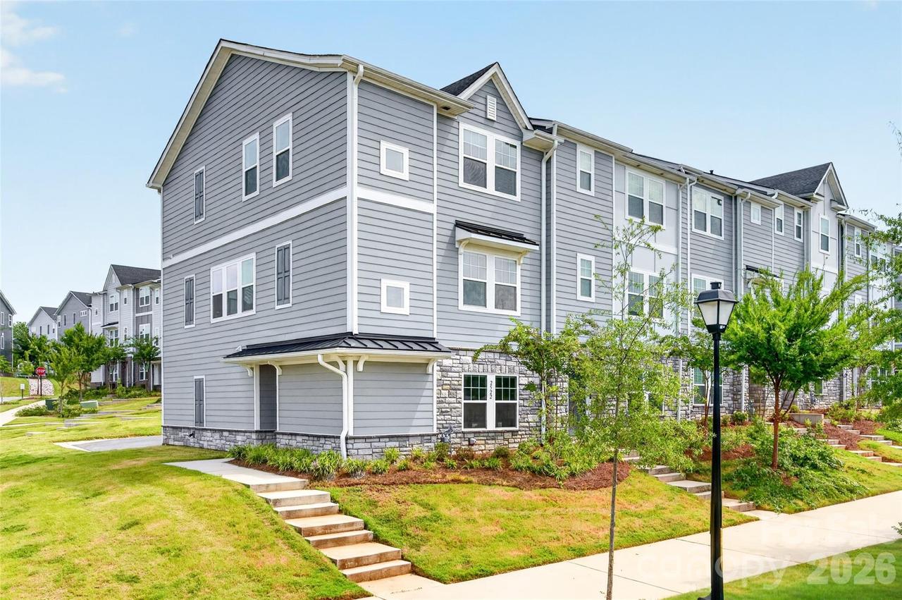 2522 Arbor Loop Dr., Charlotte, NC 28217