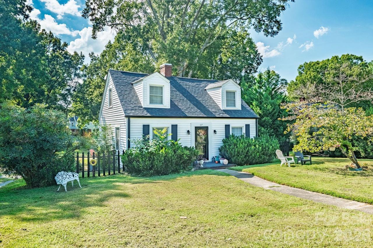 627 N 6th St., Albemarle, NC 28001