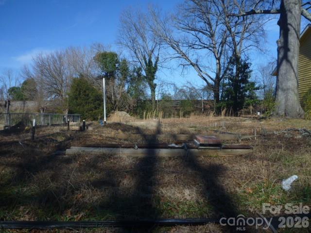 401 E Alabama Ave., Bessemer City, NC 28016