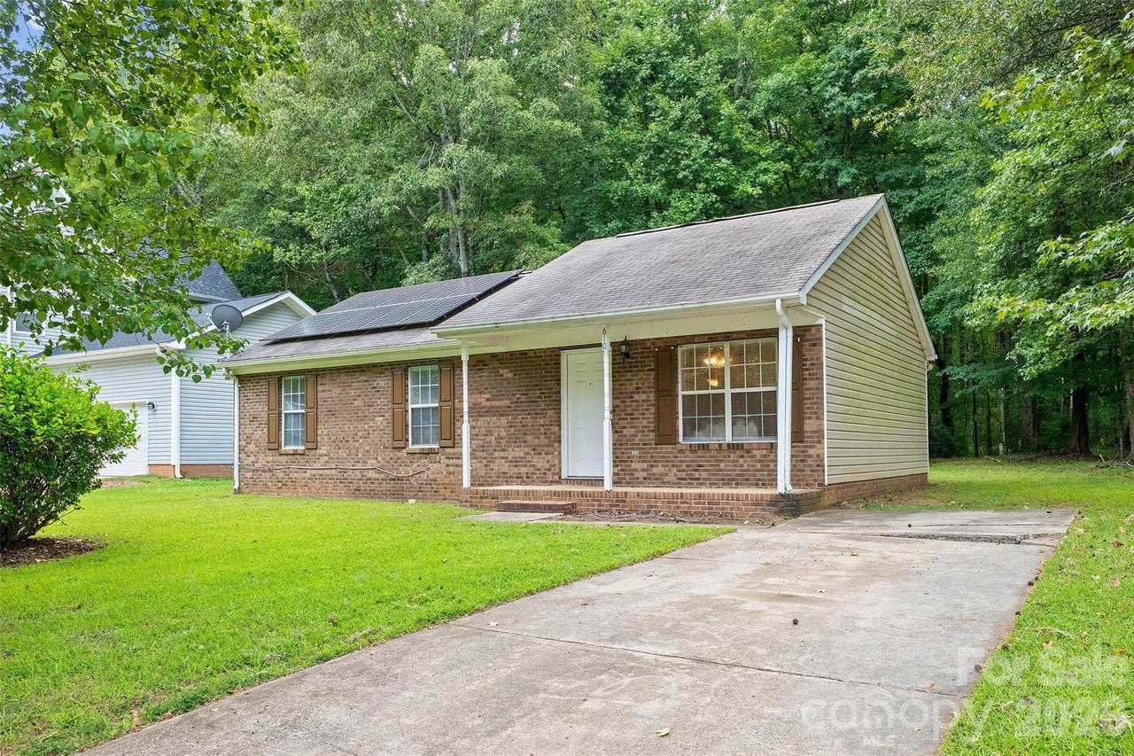 610 Pennwood Ln. #3, Charlotte, NC 28215