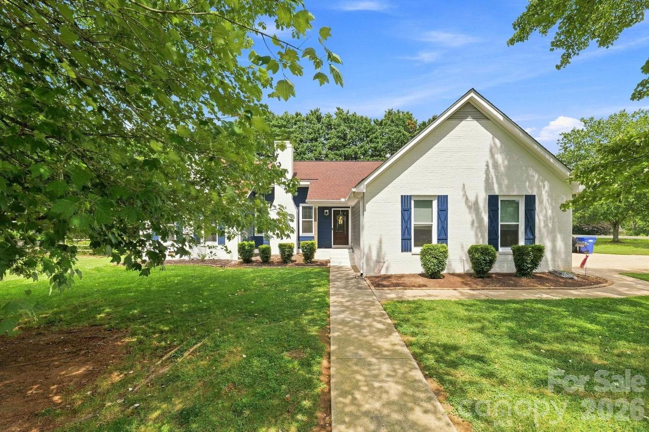 106 Webbed Foot Rd., Mooresville, NC 28117