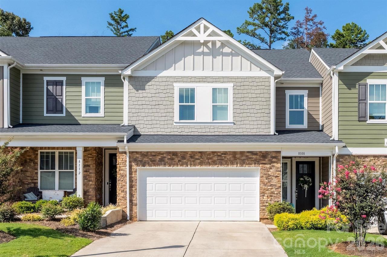 8108 Merryvale Ln., Charlotte, NC 28214