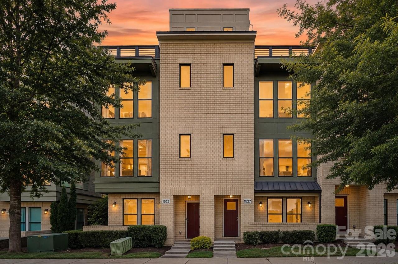 1523 Duckworth Ave., Charlotte, NC 28208