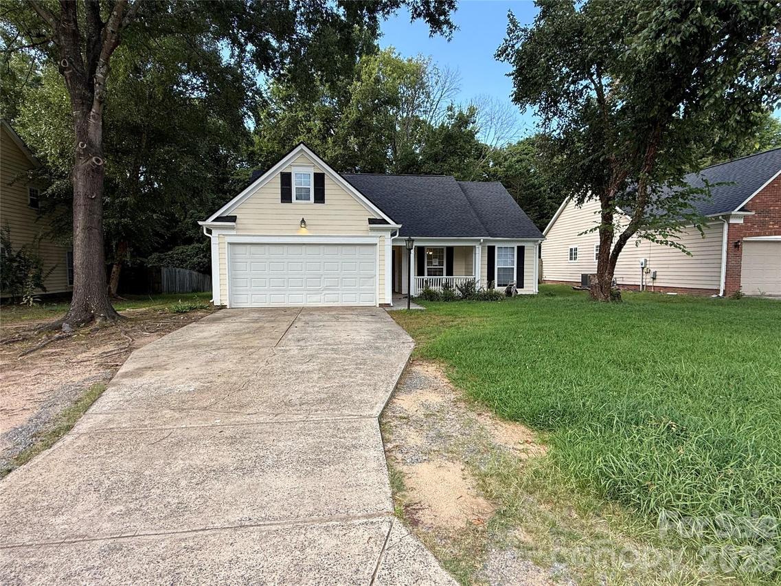 2615 Robyns Glen Dr., Charlotte, NC 28269