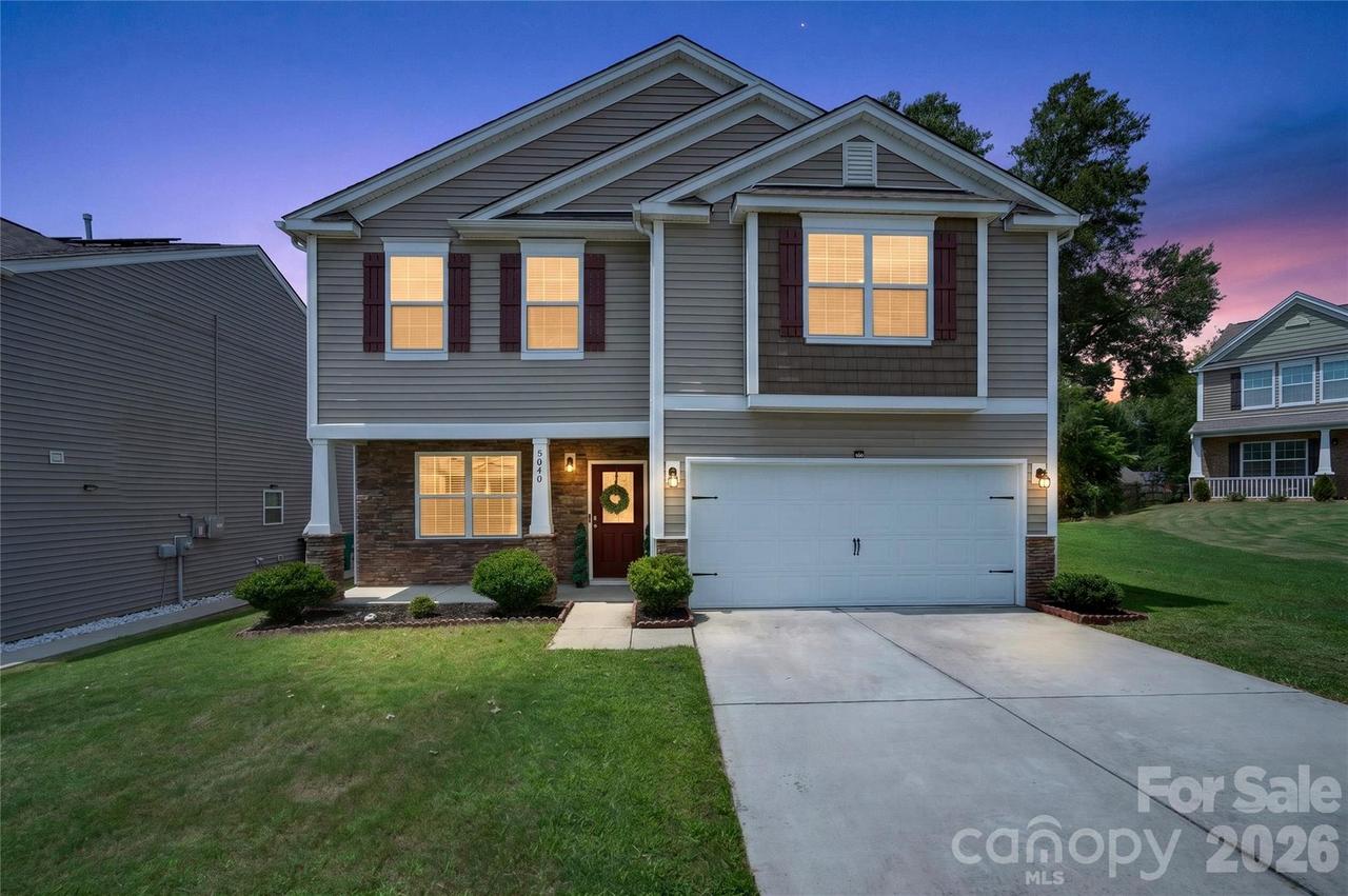 5040 Deisy May Ln., Matthews, NC 28105