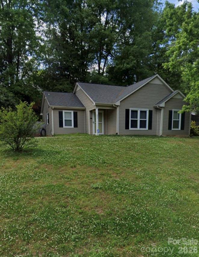 221 Auten Cir., Mount Holly, NC 28120