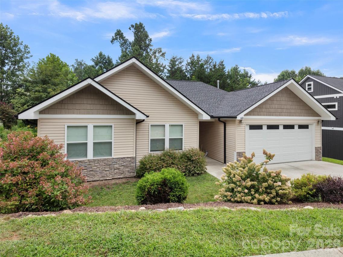60 River Walk Dr., Woodfin, NC 28804