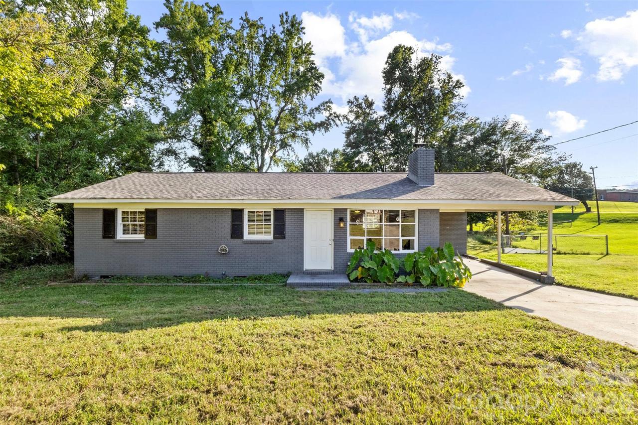 102 Central Ave., Bessemer City, NC 28016