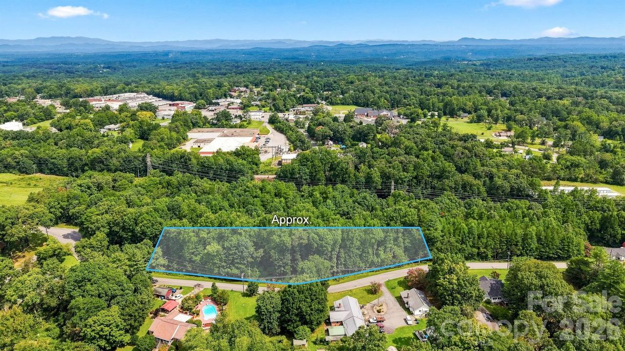 Pineburr Ave., Valdese, NC 28690