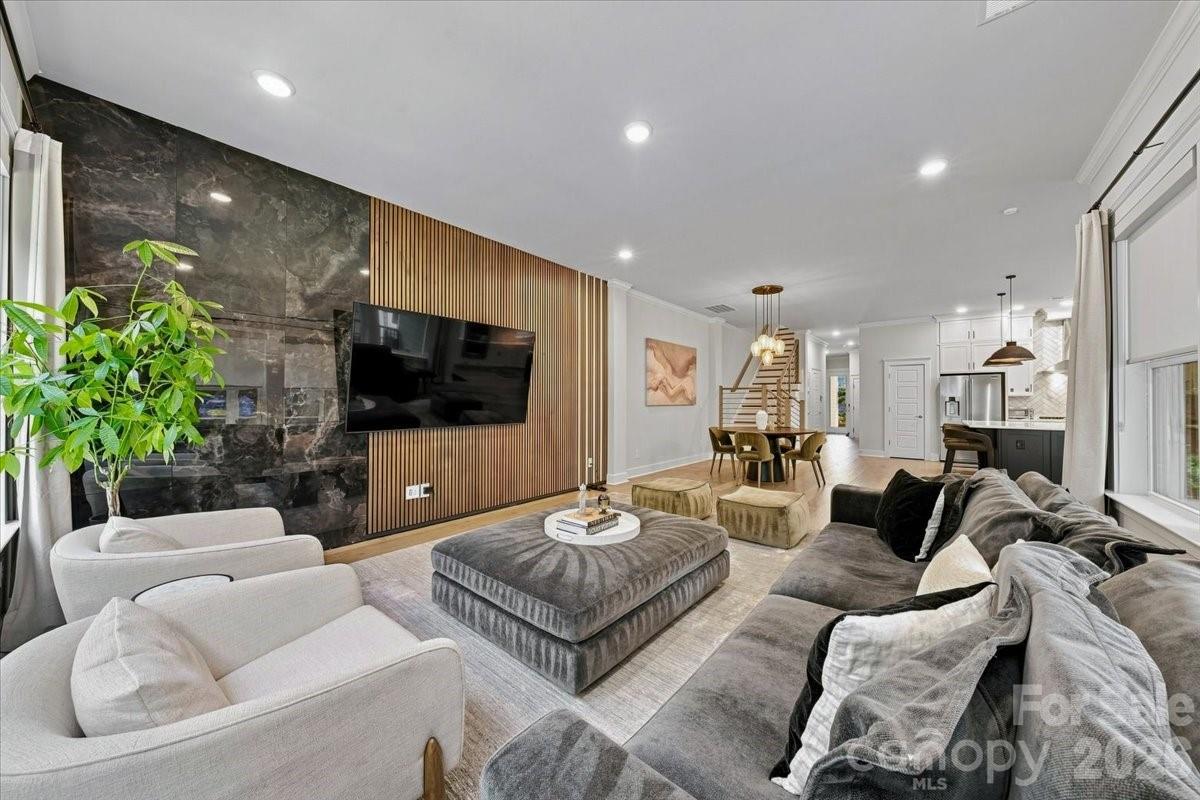 1233 Drummond Ave., Charlotte, NC 28205