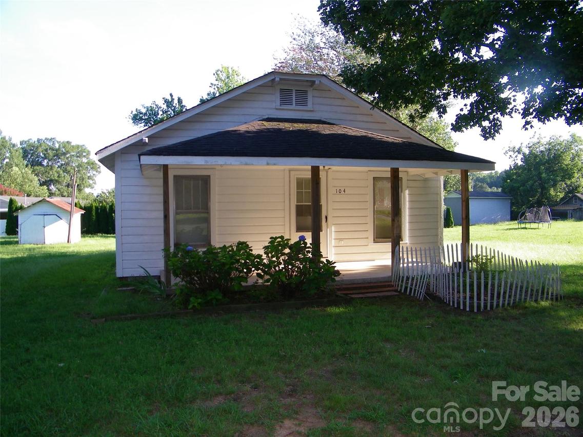104 Anthony Rd., Rockwell, NC 28138