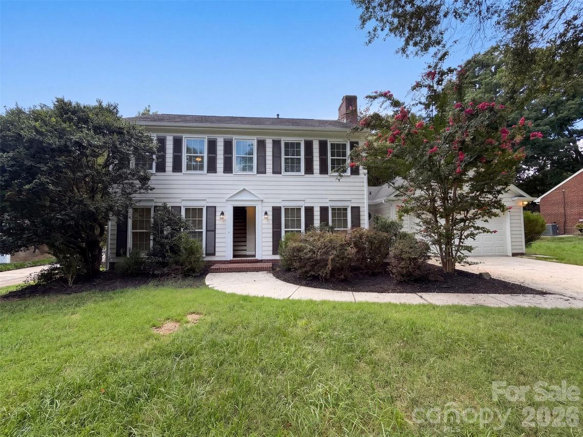 6735 Carmel Hills Dr., Charlotte, NC 28226