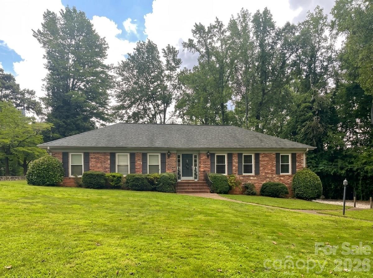 174 New Market Rd., Tryon, NC 28782