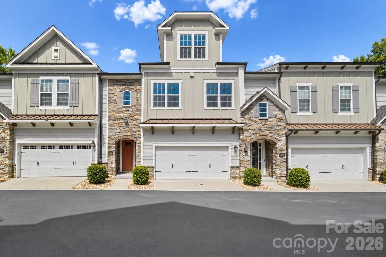 10112 Claire Vista Dr., Charlotte, NC 28277