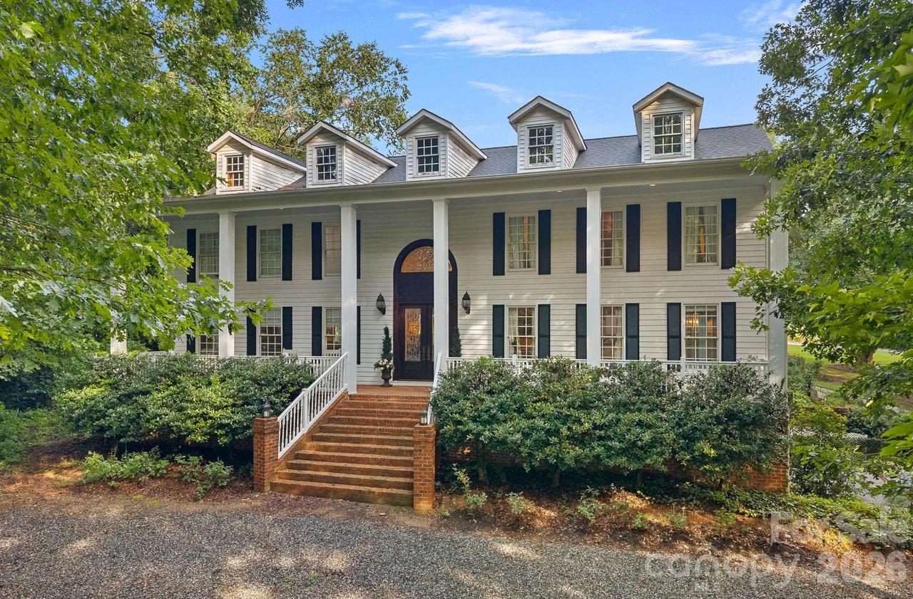 127 Celeste Estates Rd., Statesville, NC 28677
