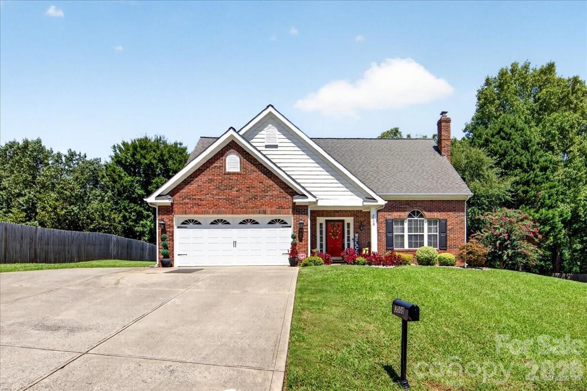3508 Mallard Cove Ct., Charlotte, NC 28269