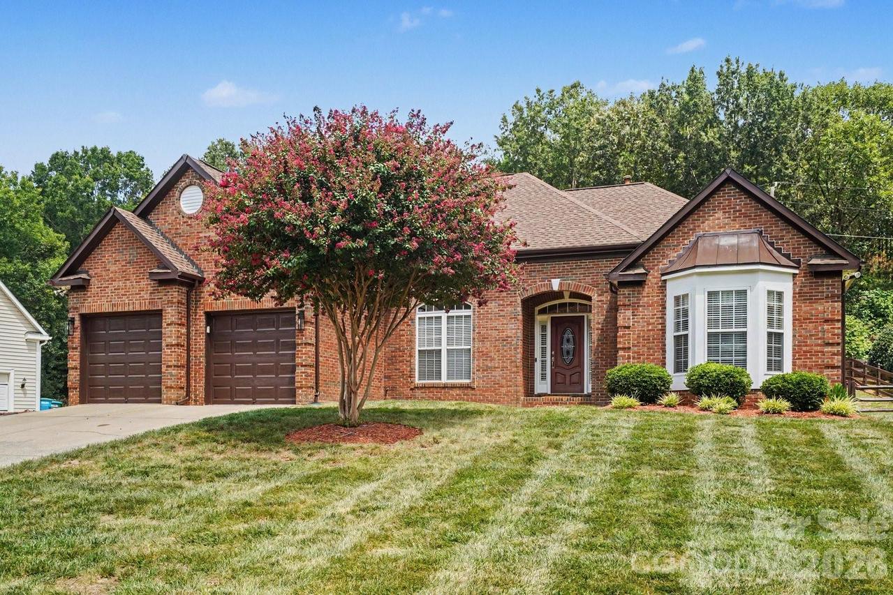 1523 Sweetgum Ln., Matthews, NC 28105