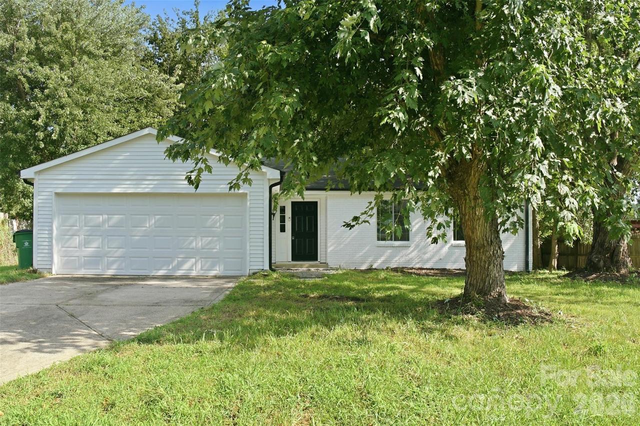 2526 Nickelridge Ct., Charlotte, NC 28273