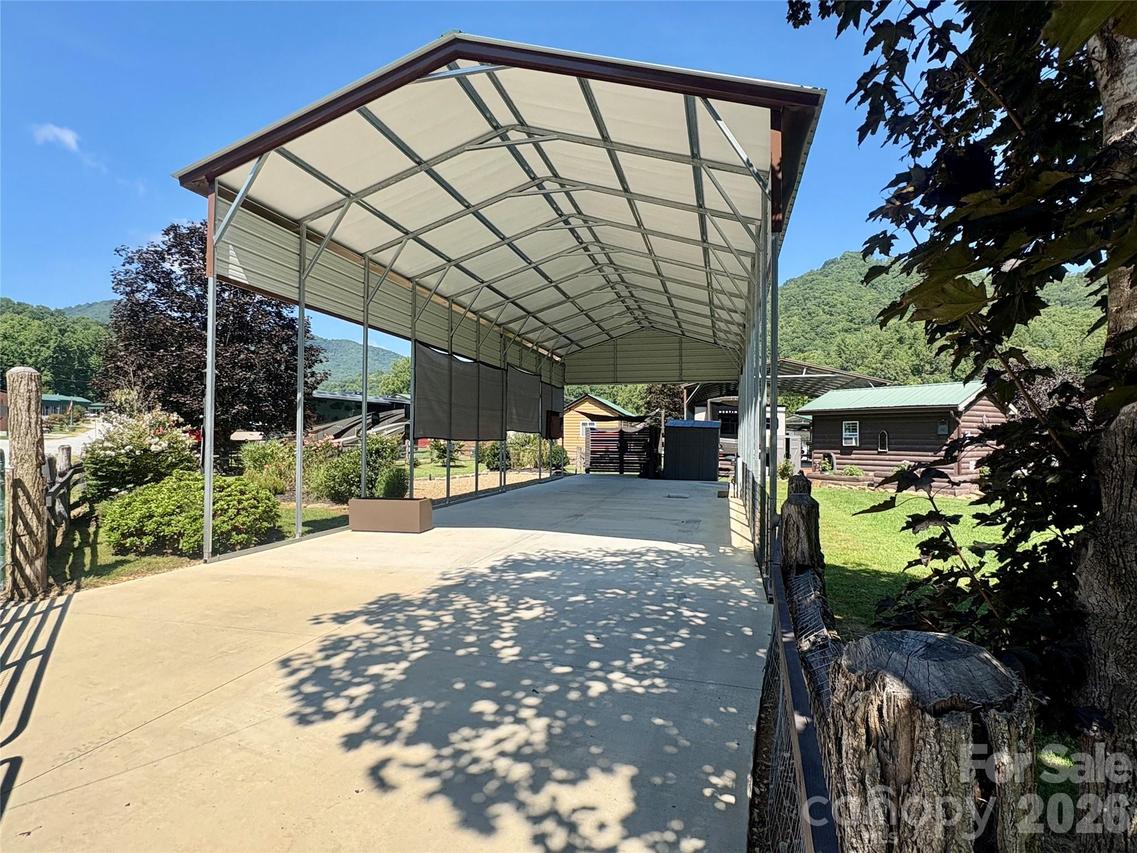415 Hyde Town Rd. #11, Robbinsville, NC 28771