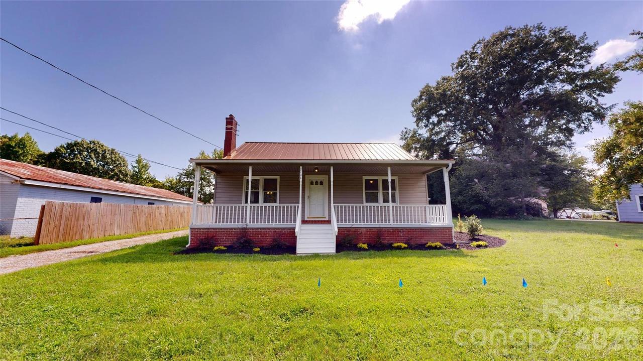2106 Statesville Hwy., Mooresville, NC 28115