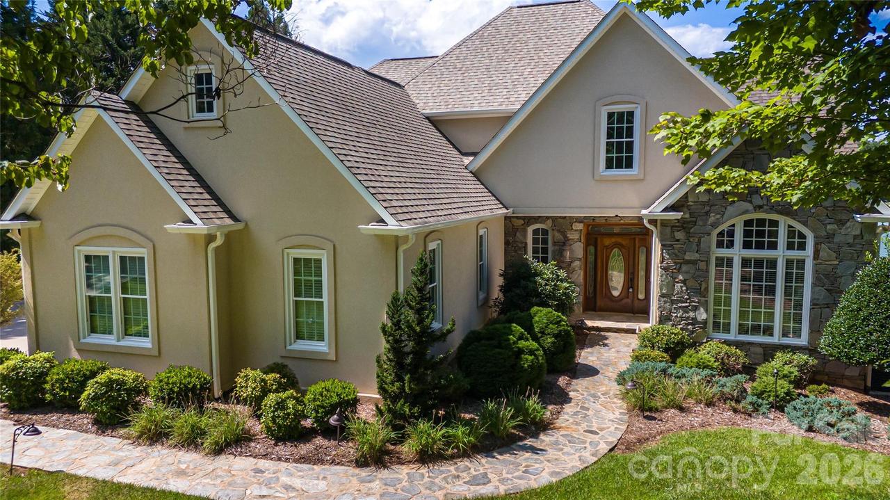 1563 Calls Lodge Ct., Morganton, NC 28655