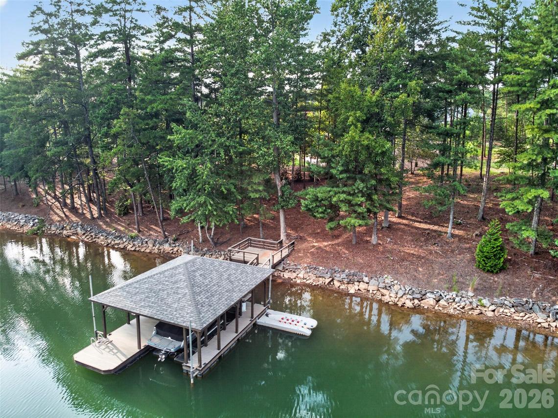 3089 W Moonlight Pl., Morganton, NC 28655