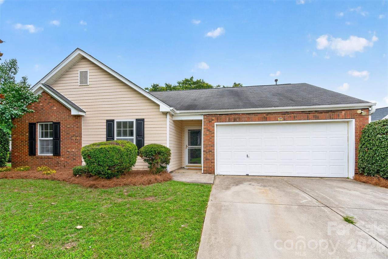 5733 Cardington Ct., Charlotte, NC 28216