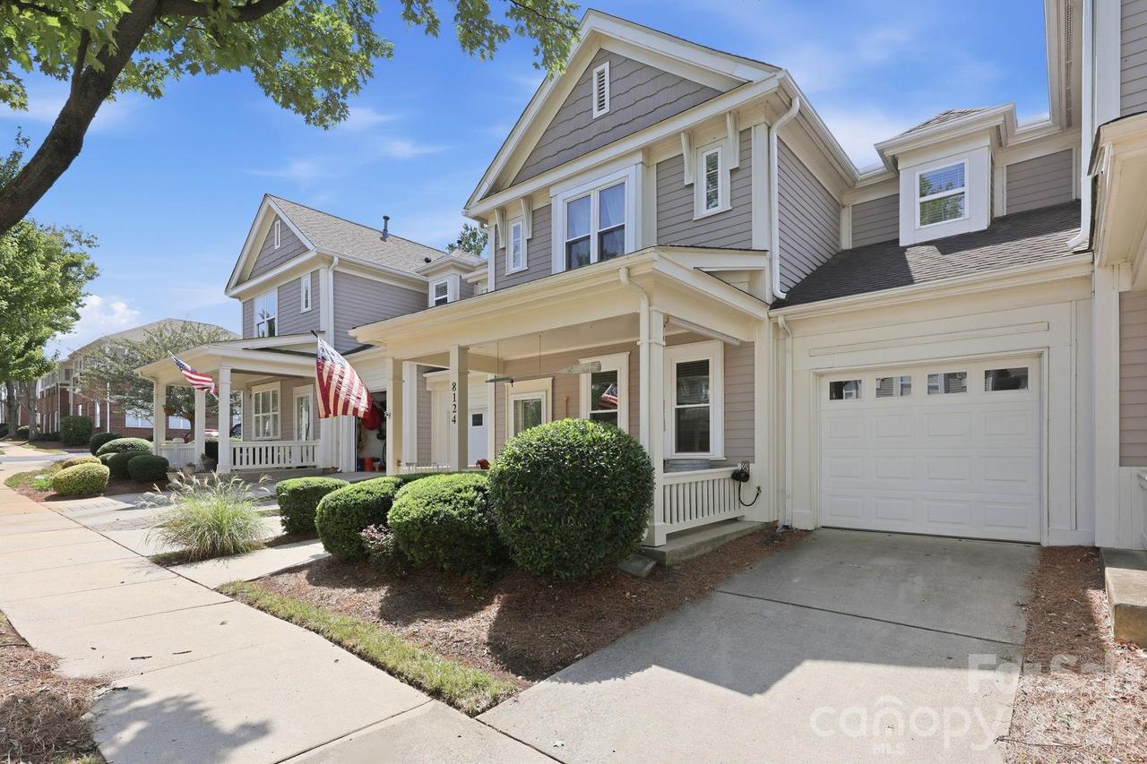8124 Village Harbor Dr., Cornelius, NC 28031