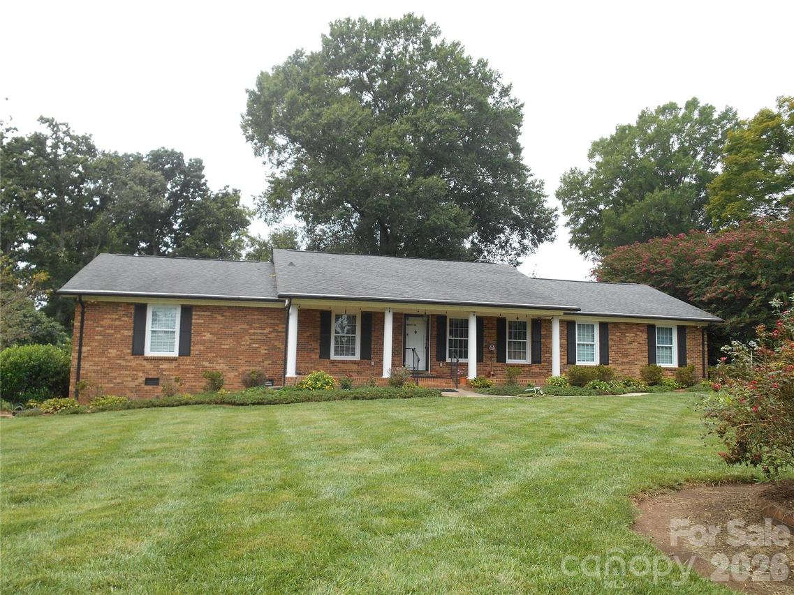 830 Salem Church Rd., Lincolnton, NC 28092