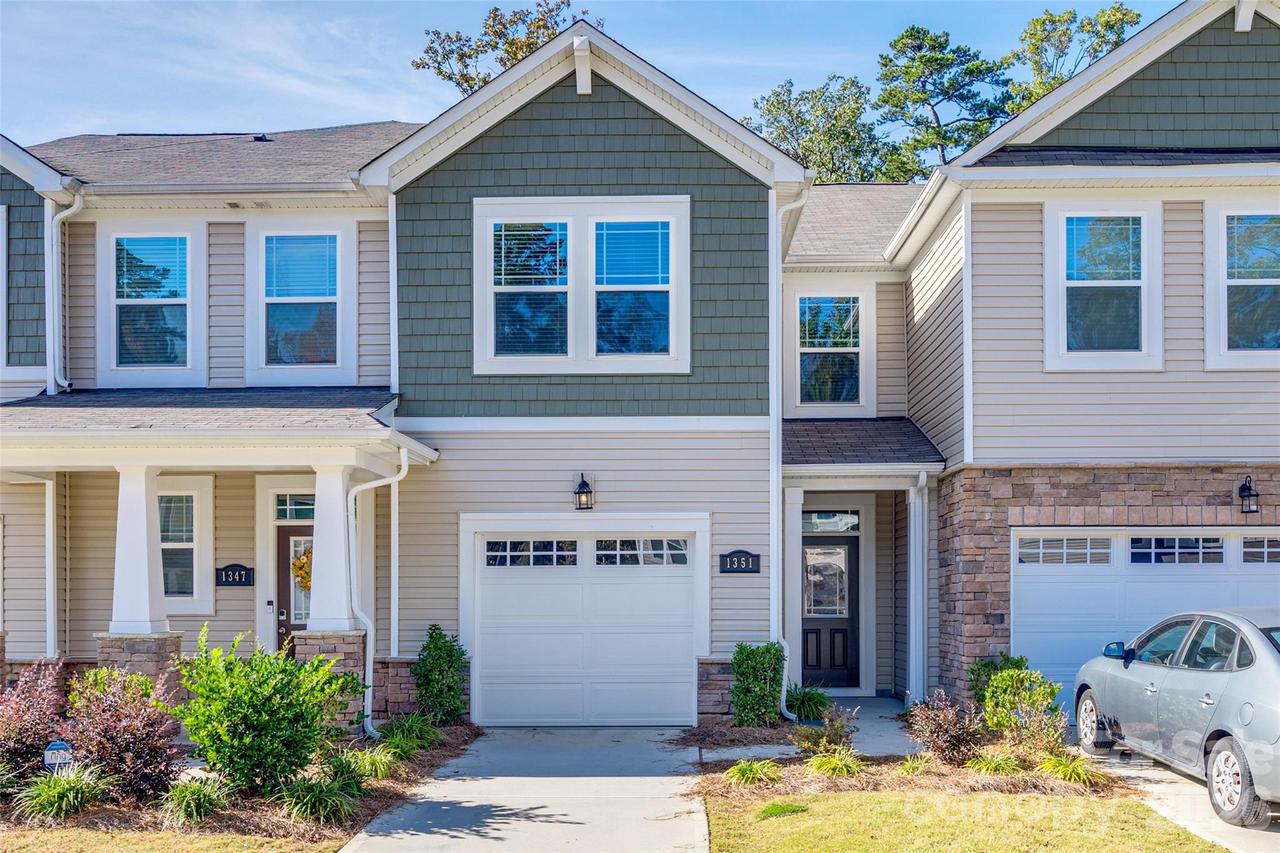 1351 Southern Sugar Dr., Charlotte, NC 28262