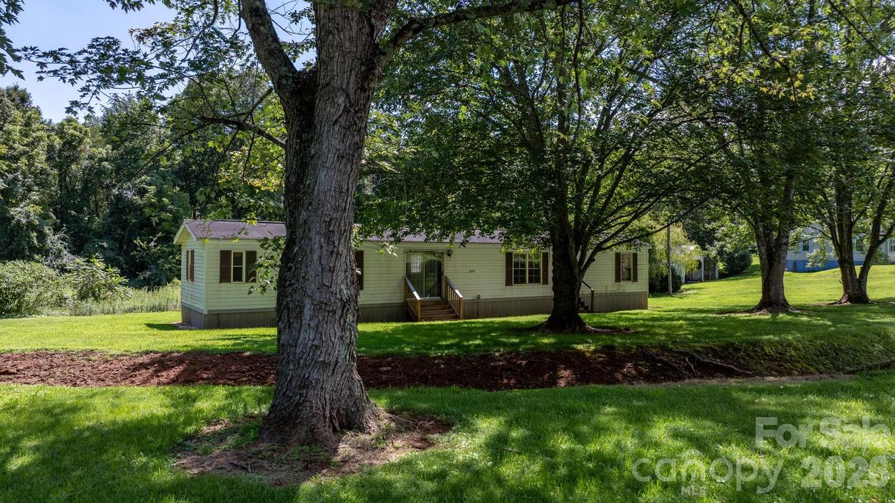 2660 Barrier Loop, Morganton, NC 28655